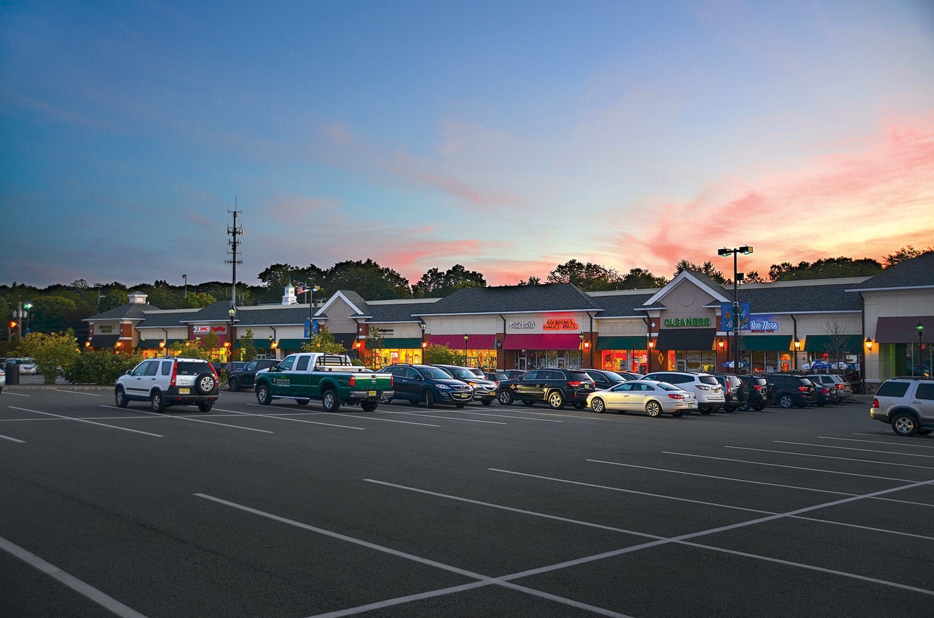 325337 Franklin Ave, Wyckoff, NJ 07481 Boulder Run Shopping Center