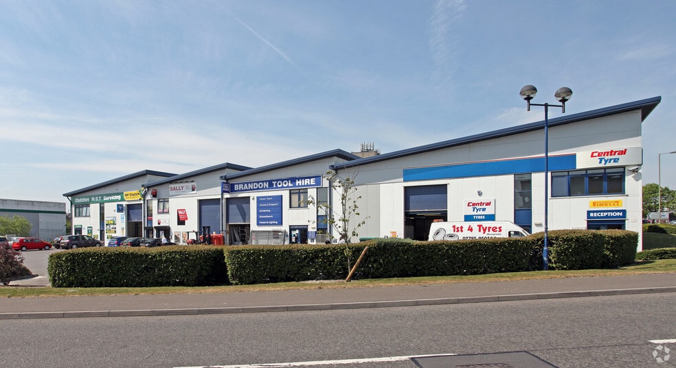 Knights Park Rd, Basingstoke for sale - Primary Photo - Image 1 of 1