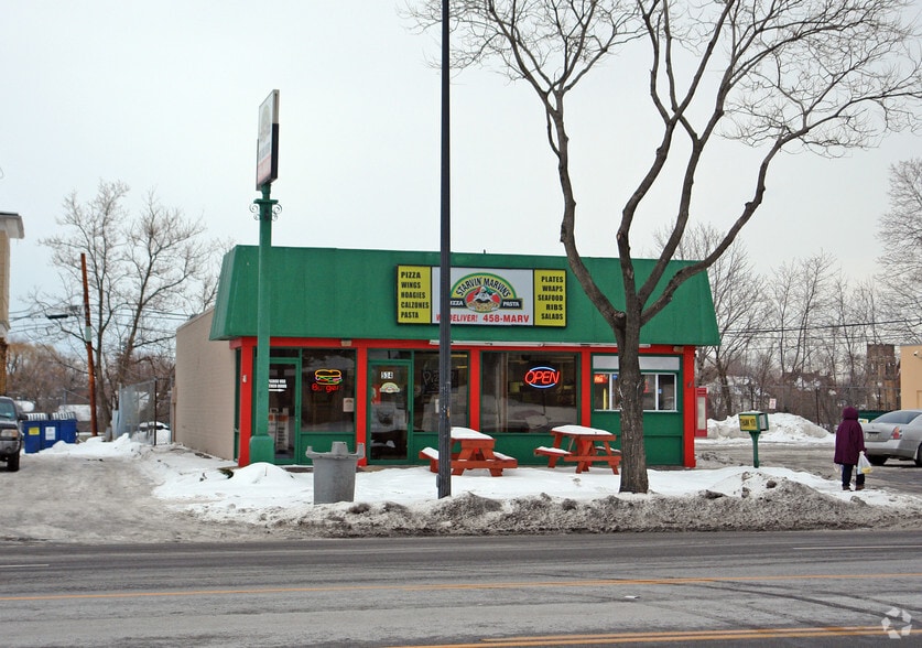 534 Lake Ave, Rochester, NY for sale - Building Photo - Image 2 of 5