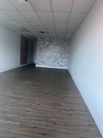 13801-13869 S Dixie Hwy, Miami, FL for lease - Interior Photo - Image 2 of 5