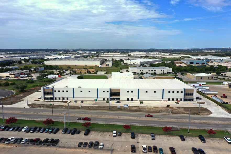 7023 FM 3009, Schertz, TX for lease - Building Photo - Image 1 of 11