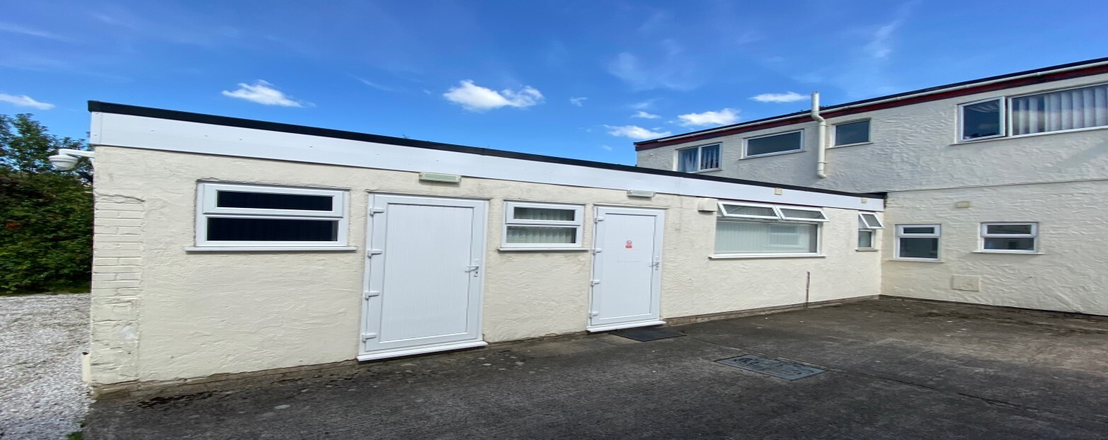 Bryn Ln, Wrexham for lease Primary Photo- Image 1 of 2