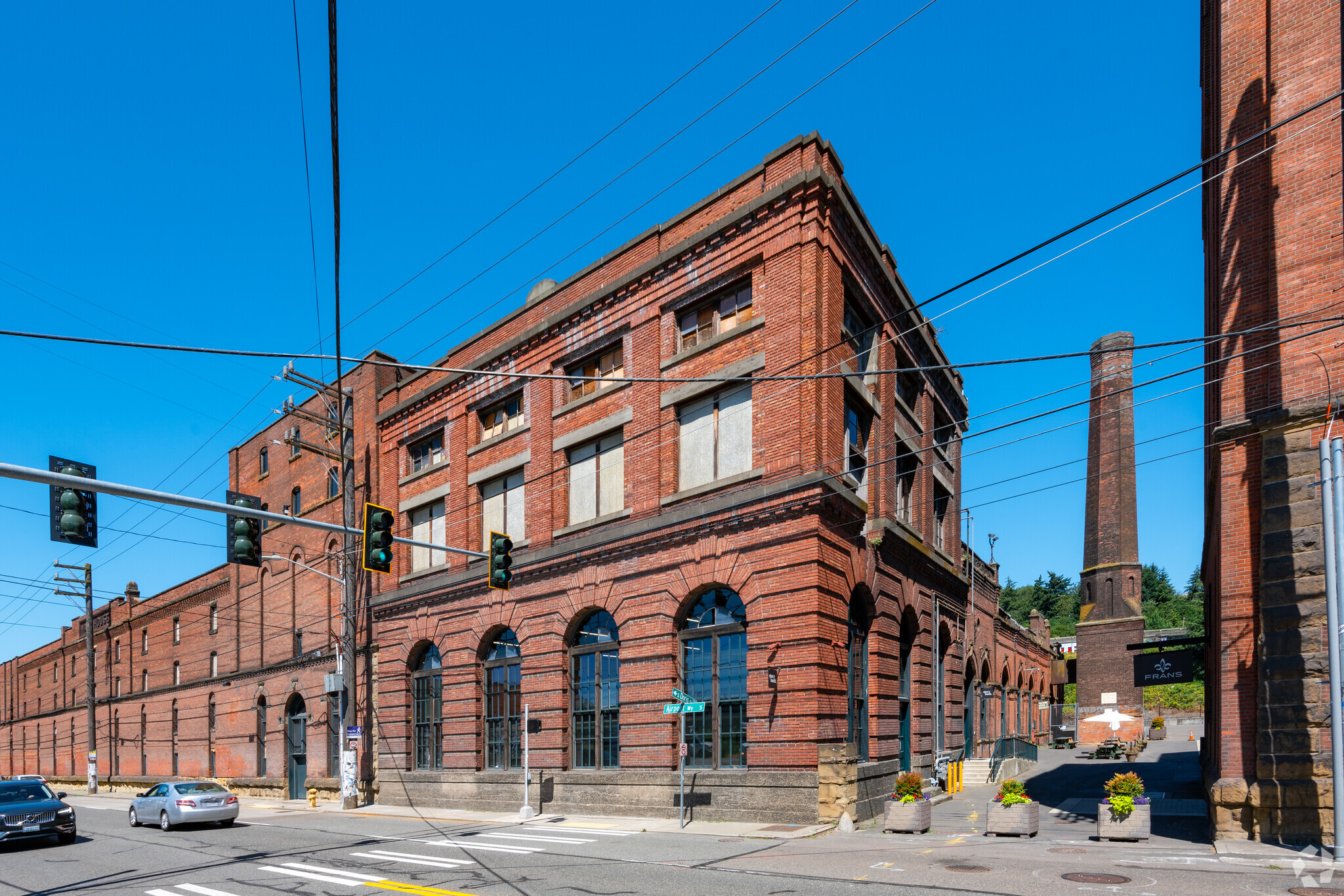 5624-5790 Airport Way S, Seattle, WA for sale Primary Photo- Image 1 of 1