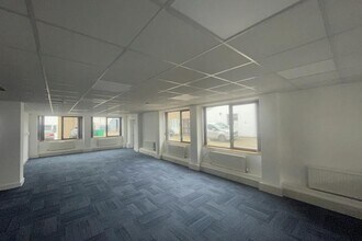 Thame Rd, Haddenham for lease Interior Photo- Image 2 of 2