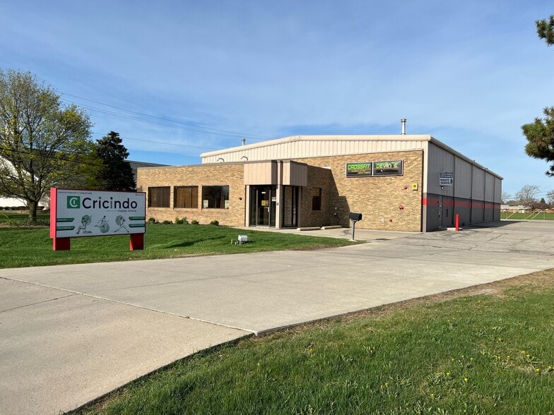 2691 John R Rd, Troy, MI 48083