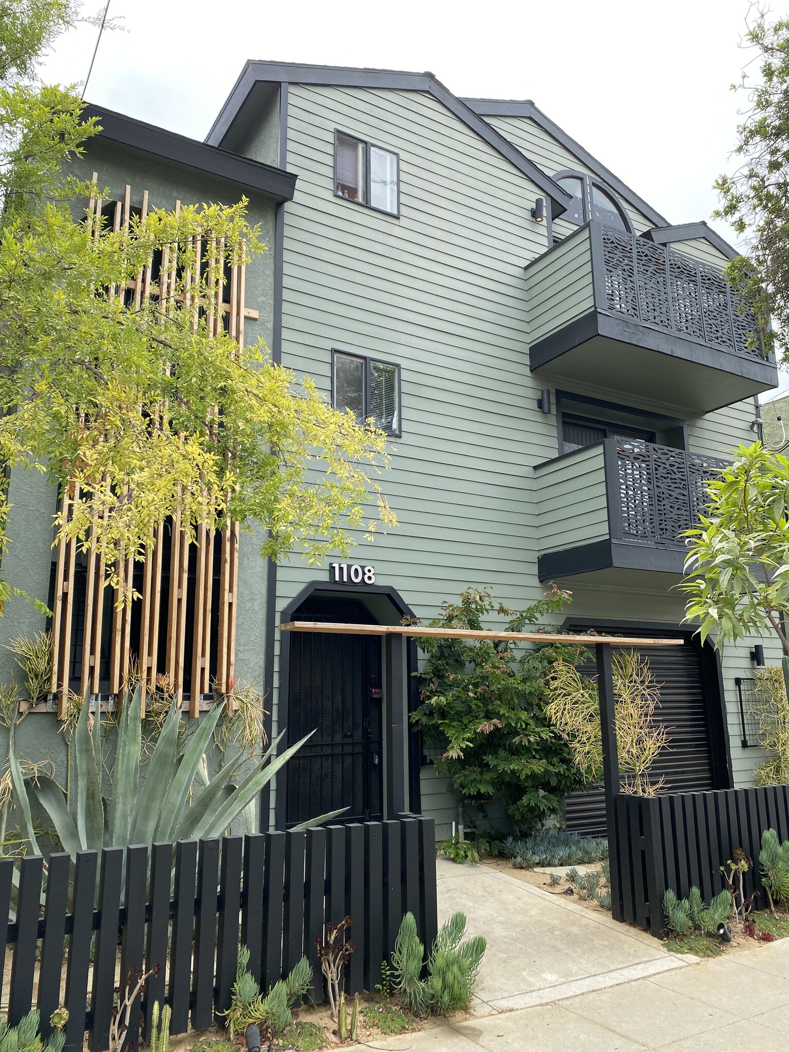1108 Termino Ave, Long Beach, CA for sale Building Photo- Image 1 of 23