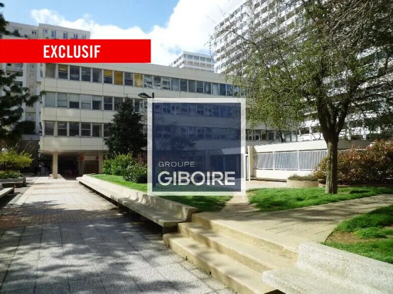 Office in Rennes for lease - Building Photo - Image 1 of 13