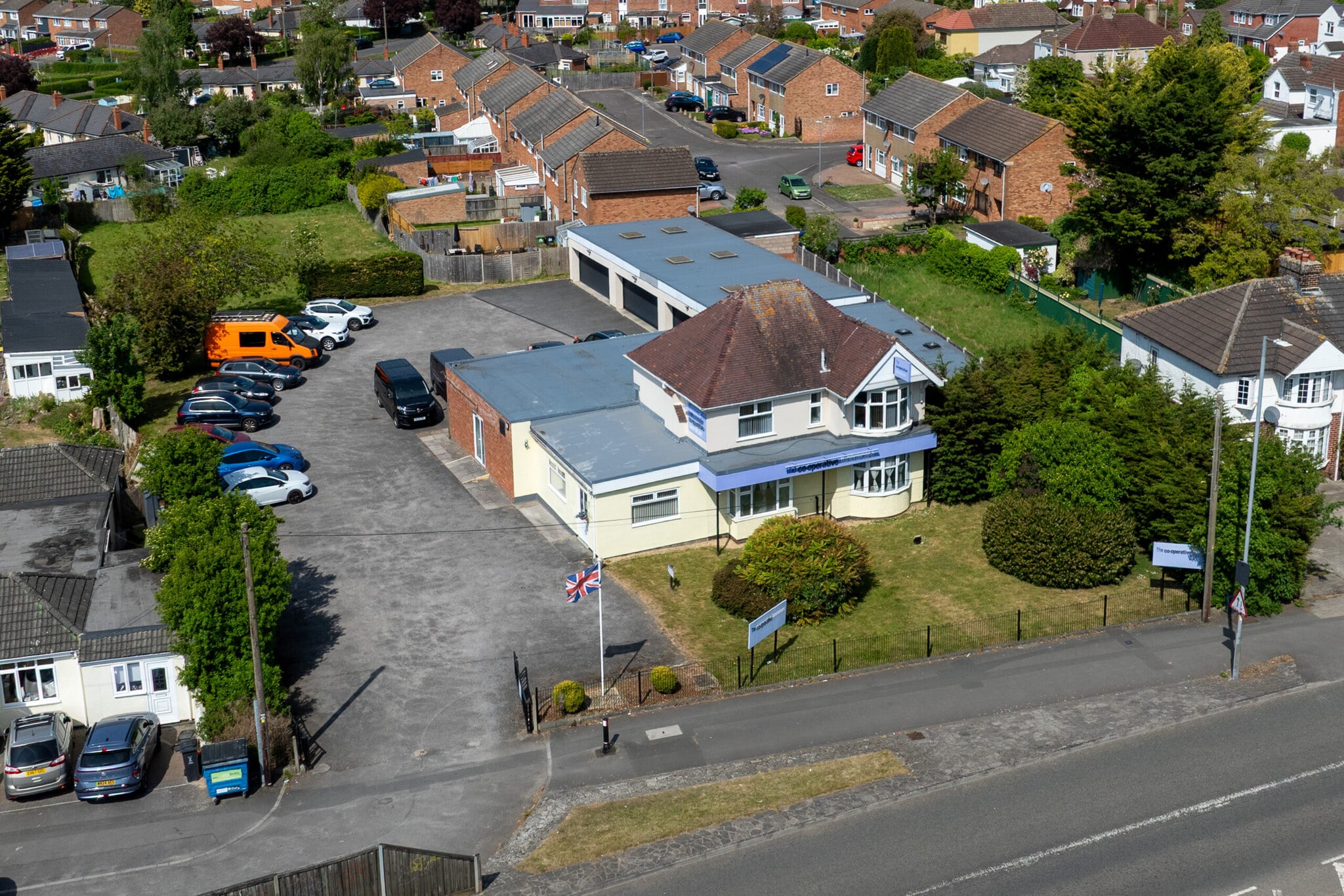 439 Cricklade Rd, Swindon for sale Primary Photo- Image 1 of 1