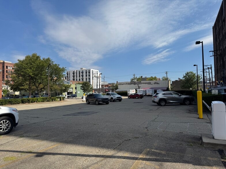 Development Opportunity - 2 Lots - .86AC portfolio of 2 properties for sale on LoopNet.com - Primary Photo - Image 2 of 5