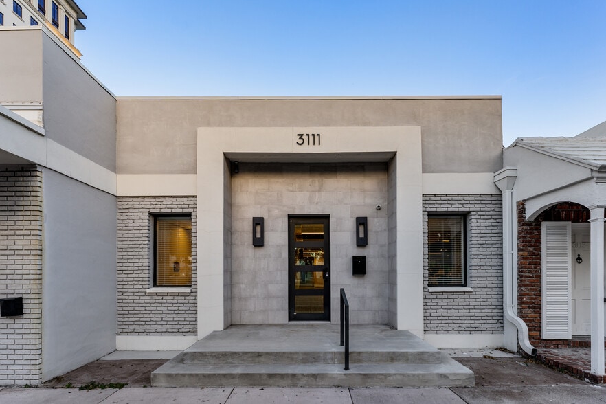 3111 Ponce De Leon Blvd, Coral Gables, FL for lease - Building Photo - Image 1 of 11