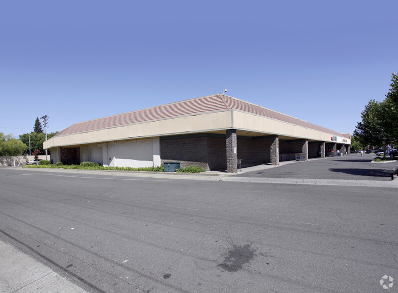 4800-4850 Freeport Blvd, Sacramento, CA for lease - Building Photo - Image 3 of 3