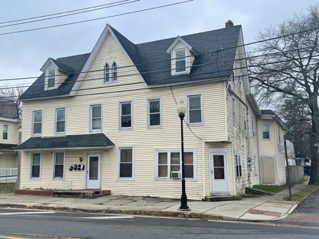 18 Pine St, Mount Holly, NJ for sale - Building Photo - Image 1 of 1
