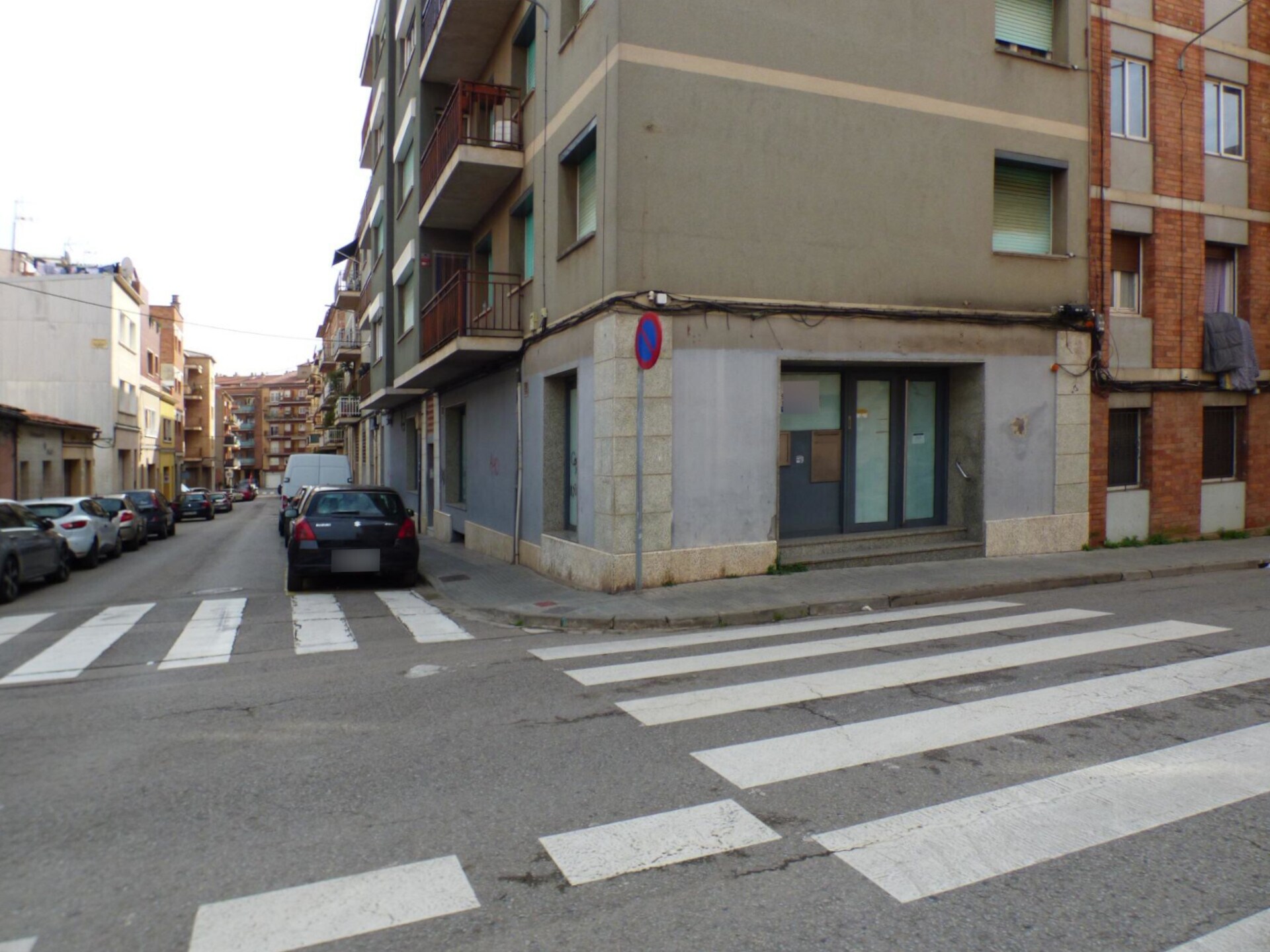 Retail in Manresa, Barcelona for lease Building Photo- Image 1 of 19