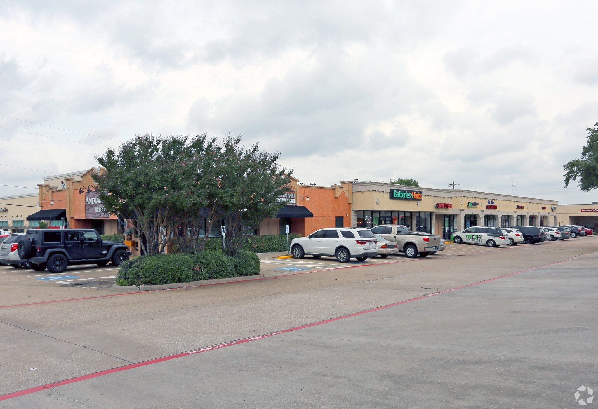 4151 Belt Line Rd, Addison, TX for lease Building Photo- Image 1 of 7
