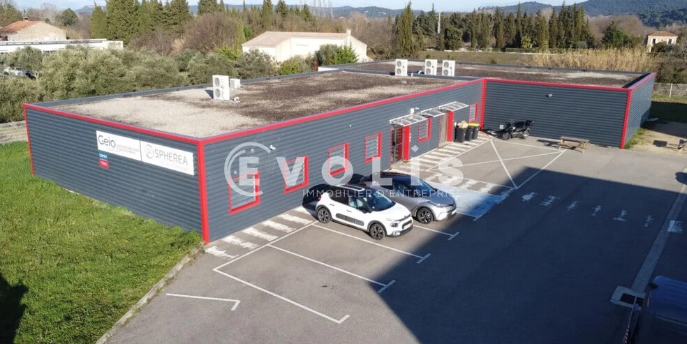 Office in Bagnols-sur-Cèze for sale - Building Photo - Image 1 of 10