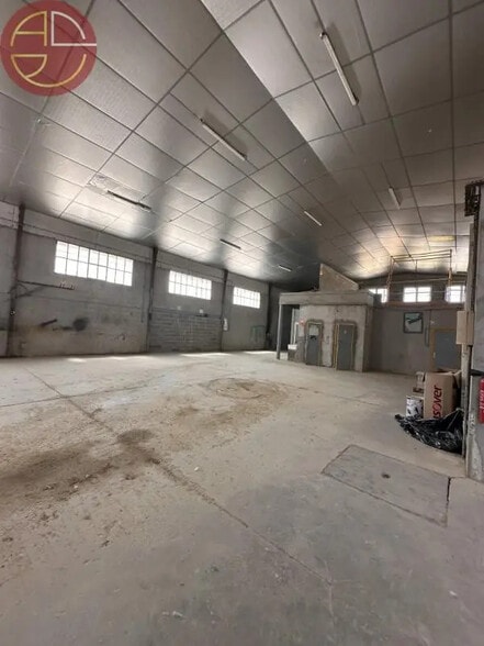 Industrial in Portet-sur-Garonne for lease - Interior Photo - Image 3 of 8