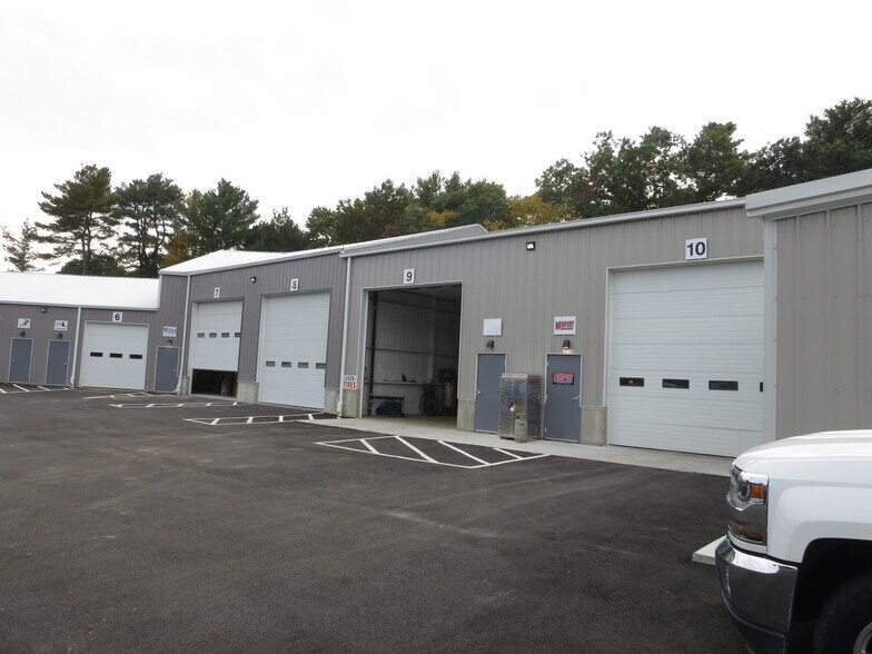 373 Crescent St, West Bridgewater, MA for lease - Building Photo - Image 2 of 13