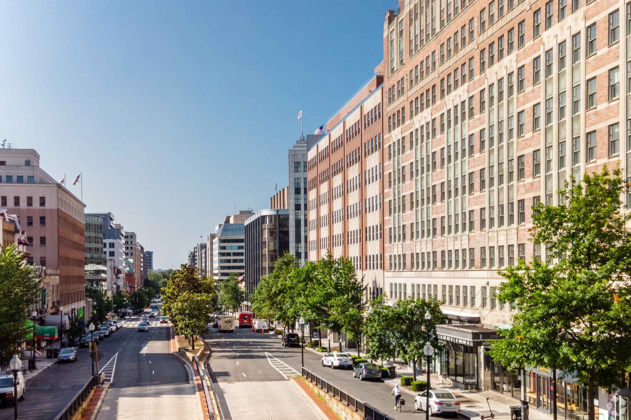 1330 Connecticut Ave NW, Washington, DC 20036 Office for Lease