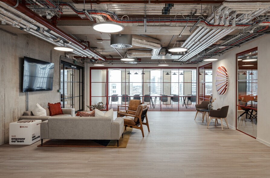 103-105 Bunhill Row, London for lease - Interior Photo - Image 3 of 130