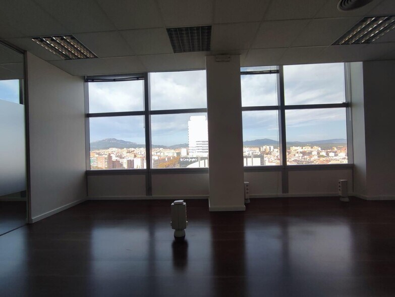 Office in Sabadell, Barcelona for sale - Interior Photo - Image 1 of 1