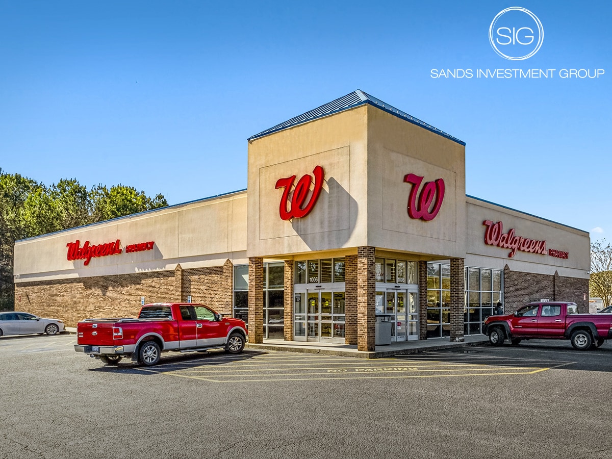 1006 Monroe St, Carthage, NC for sale Building Photo- Image 1 of 7