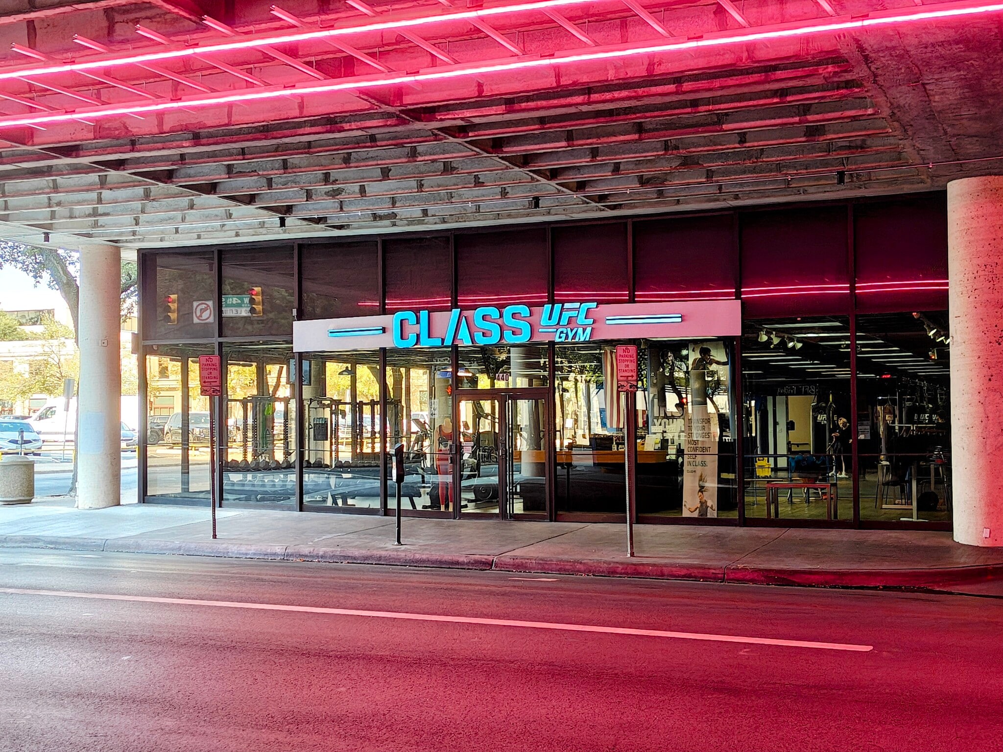 500 Throckmorton St, Fort Worth, TX for lease Building Photo- Image 1 of 9