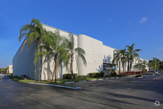 More details for 5535-5545 NW 35th Ave, Fort Lauderdale, FL - Industrial for Lease