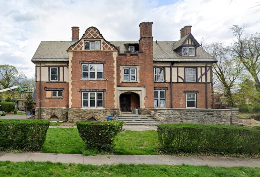 5015 McKean Ave, Philadelphia, PA for sale - Primary Photo - Image 1 of 18