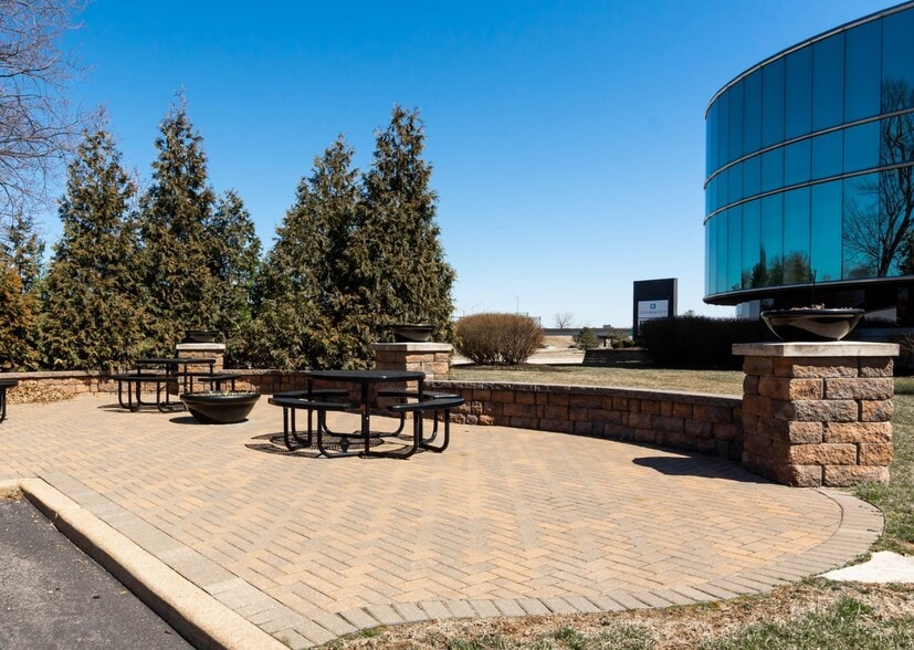 1855-1859 Bowles Ave, Fenton, MO for lease - Building Photo - Image 2 of 2