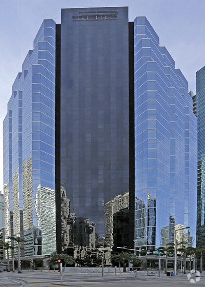 1221 Brickell Ave, Miami, FL 33131 - Retail for Lease | LoopNet.com