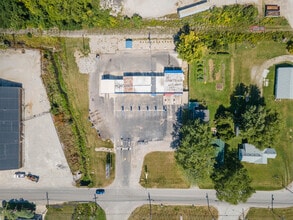 1600 Washington Ave, Frankfort, IN - AERIAL map view - Image1