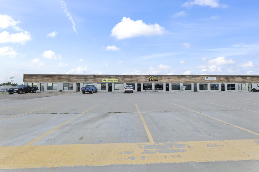 800-804 S 9th St, Broken Arrow, OK for lease - Building Photo - Image 3 of 11