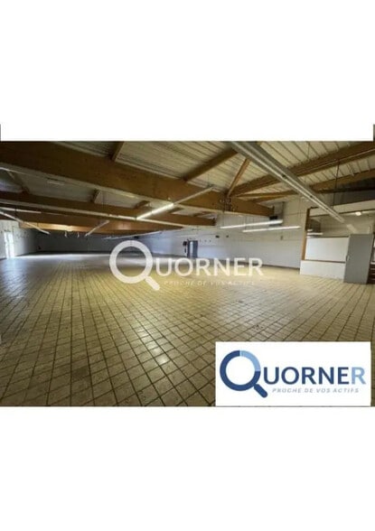 Retail in Vitry-le-François for lease - Building Photo - Image 2 of 4