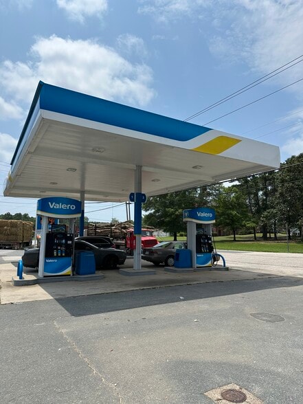 8931 Us-52, Wadesboro, NC for sale - Primary Photo - Image 1 of 25