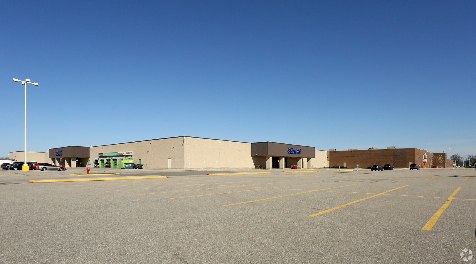 84 Lynden Rd, Brantford, ON N3R 6B8