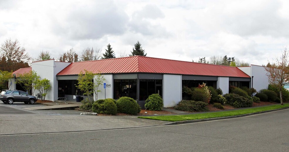 6540 SW Fallbrook Pl, Beaverton, OR for sale - Building Photo - Image 2 of 5