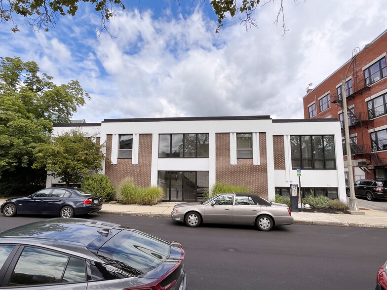 10 Park St, Concord, NH for lease - Building Photo - Image 1 of 2