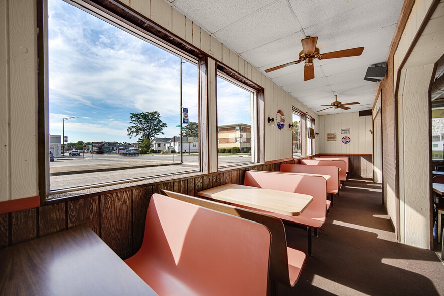 2513 Ridge Rd, Lansing, IL for sale - Building Photo - Image 2 of 17