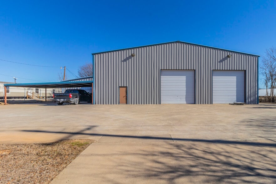 9840 Jacksboro Hwy, Fort Worth, TX for sale - Building Photo - Image 2 of 19
