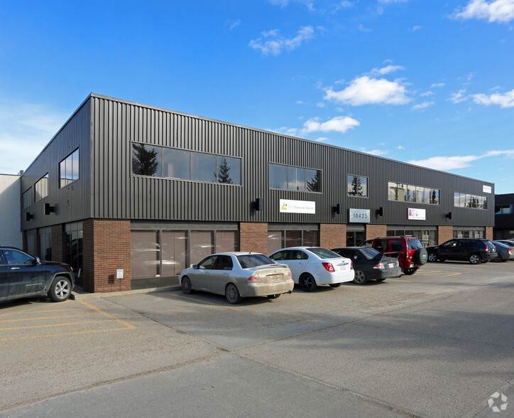 10423 178 St, Edmonton, AB for lease - Primary Photo - Image 1 of 2