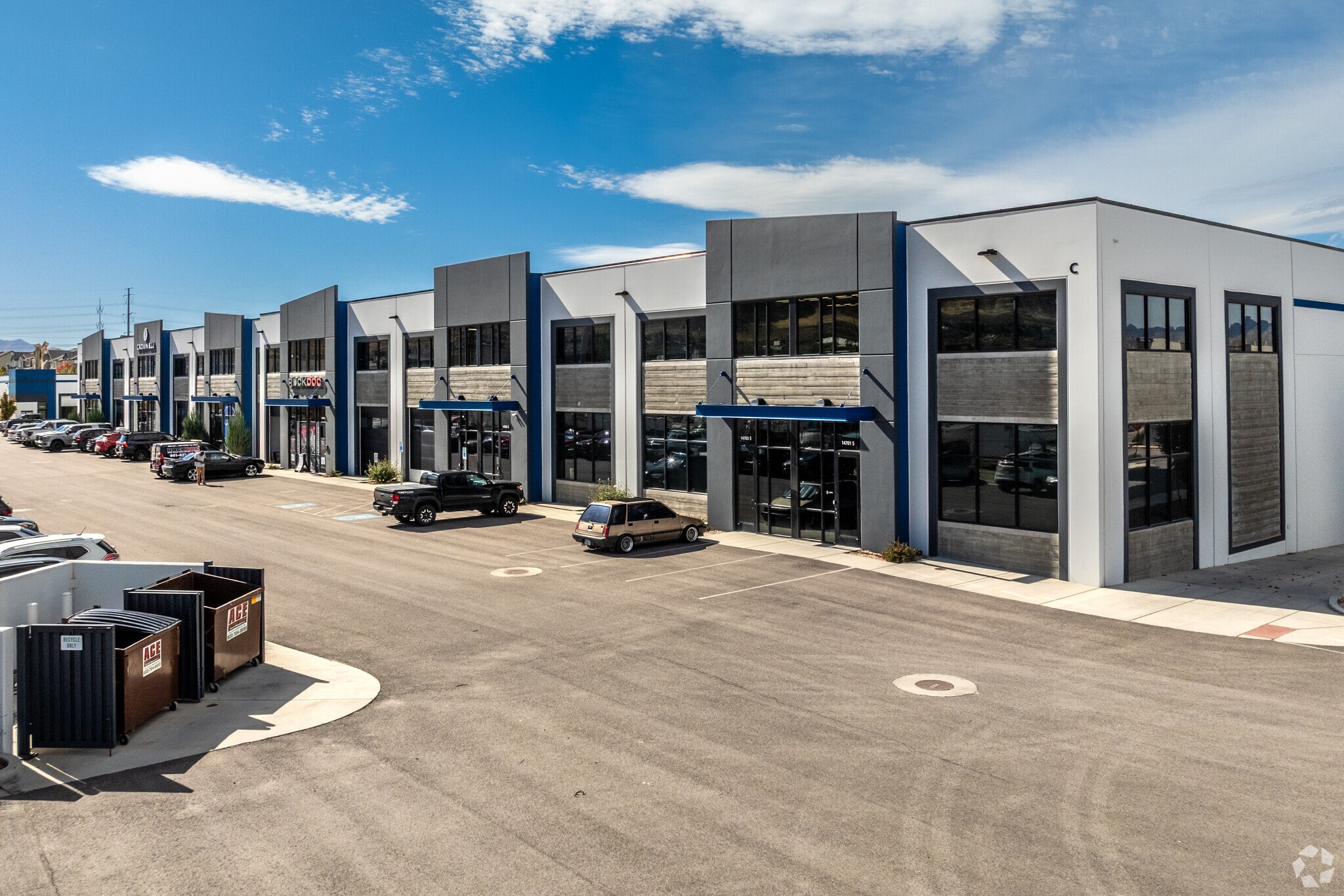 14701-14725 S 855 W, Bluffdale, UT for sale Primary Photo- Image 1 of 12