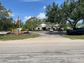 5928 21st St E, Bradenton FL - Warehouse