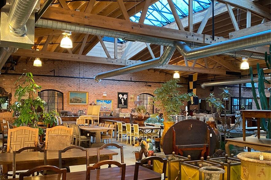 1750 N Springfield Ave, Chicago, IL for sale - Building Photo - Image 1 of 1