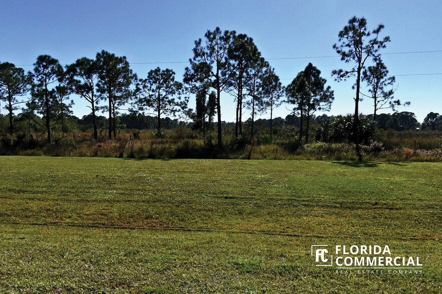 15359 Navion Dr, Port Saint Lucie, FL for sale - Construction Photo - Image 2 of 5