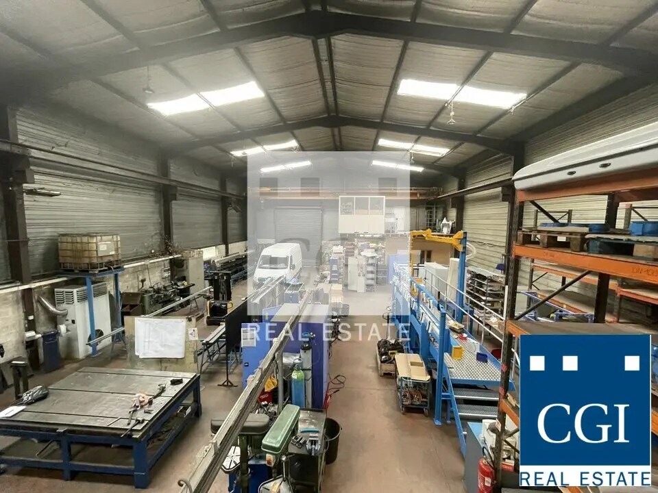 Flex in Domène for lease Building Photo- Image 1 of 6