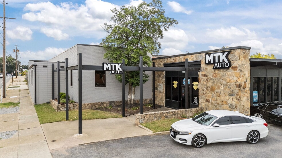 1605 Brook Rd, Richmond, VA for sale - Building Photo - Image 2 of 20