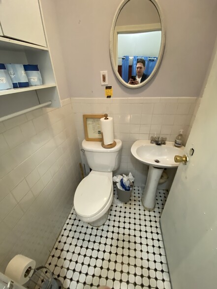 7 Green St, Boston, MA for lease - Interior Photo - Image 3 of 7