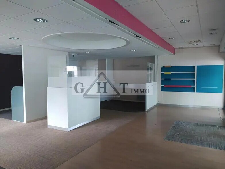 Industrial in Torcy for sale - Building Photo - Image 1 of 10