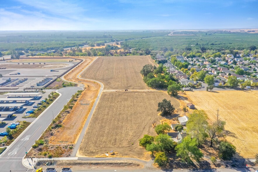 800 East Grant Ave & Hwy 128, Winters, CA for sale - Building Photo - Image 2 of 39