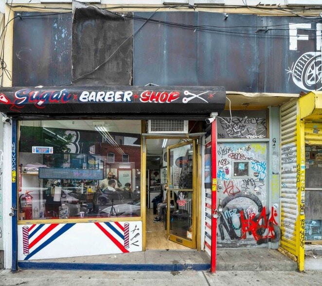 1536 Gates Ave, Brooklyn, NY for sale - Building Photo - Image 2 of 30